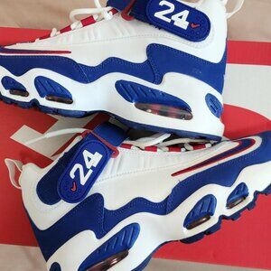NWT Nike GSB Griffey Max Youth Size 5.5 US